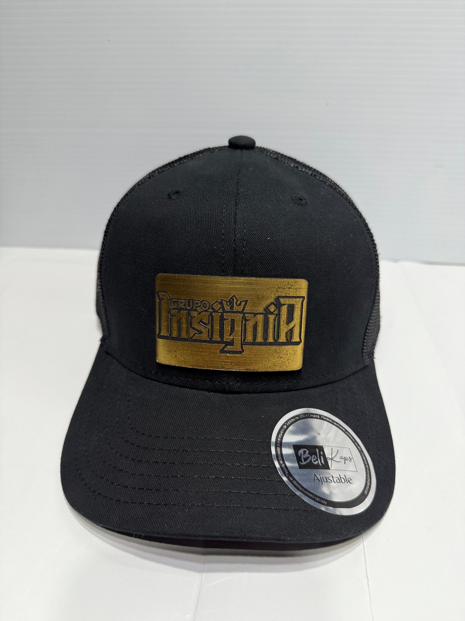 Gorra Premium Logo Insignia
